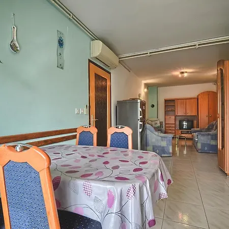 Apartman Culiat *